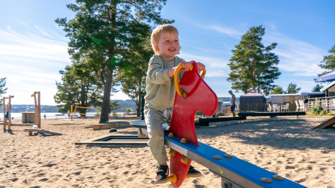 Topcamp Onsakervika - Tyrifjorden Svensrud Buitenkant foto